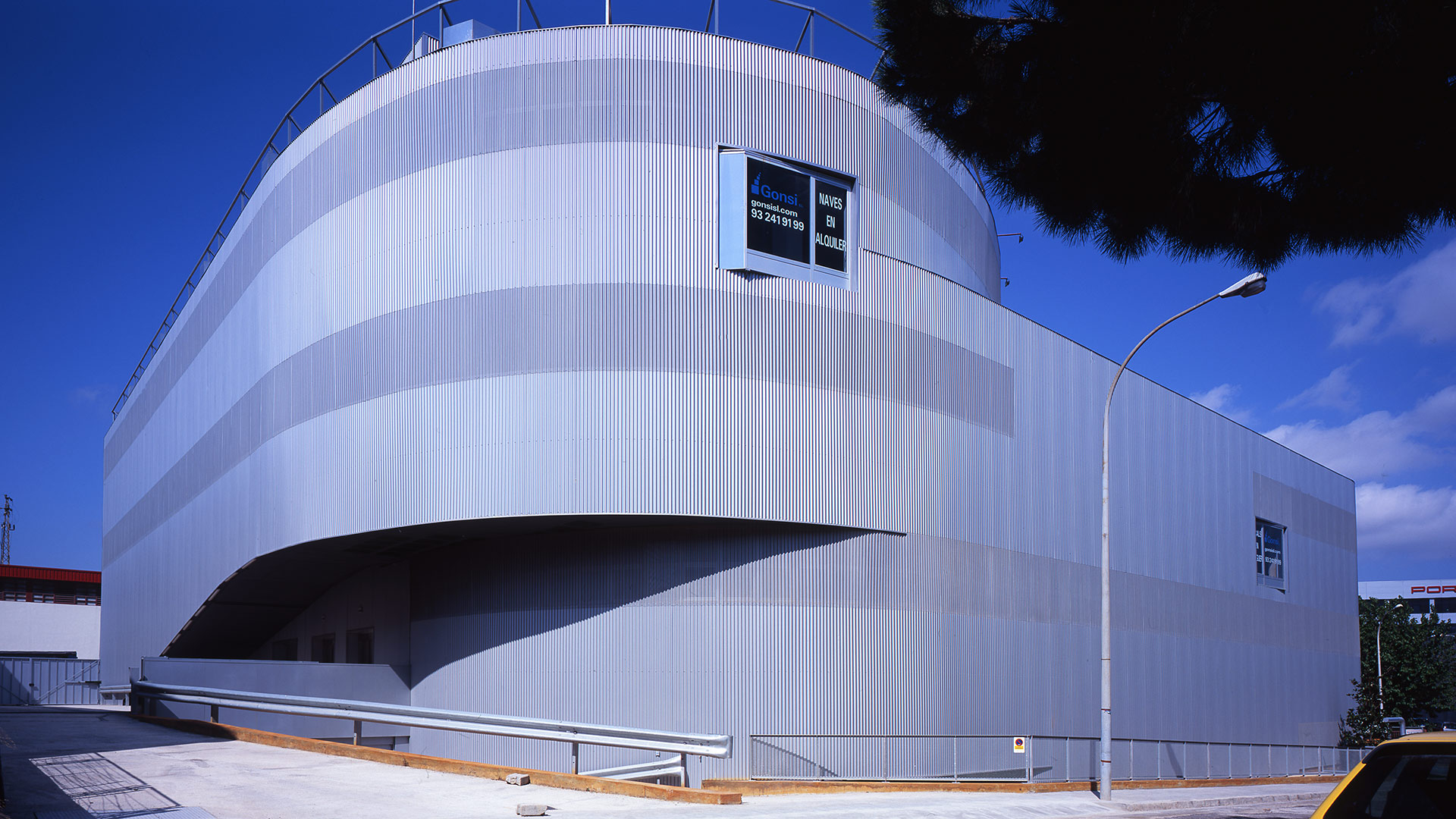 Edificio industrial y de oficinas Sant Just Desvern, Barcelona